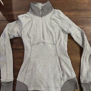 lululemon athletica Gray Run Long Sleeve Top